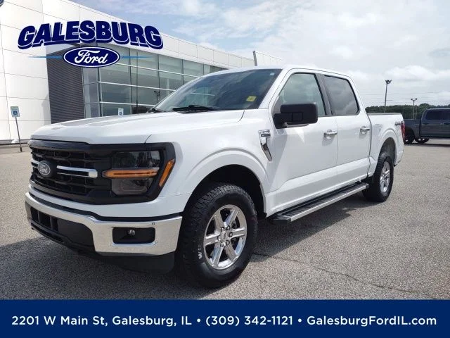 Certified Used 2025 Oxford White Ford XLT image 1