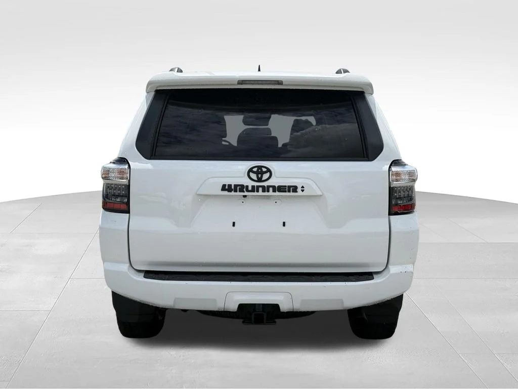 Used 2023 White Toyota SR5 Premium image 26
