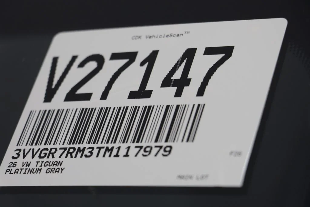 New 2026 Platinum Gray Volkswagen 2.0T SE R-Line Black image 25