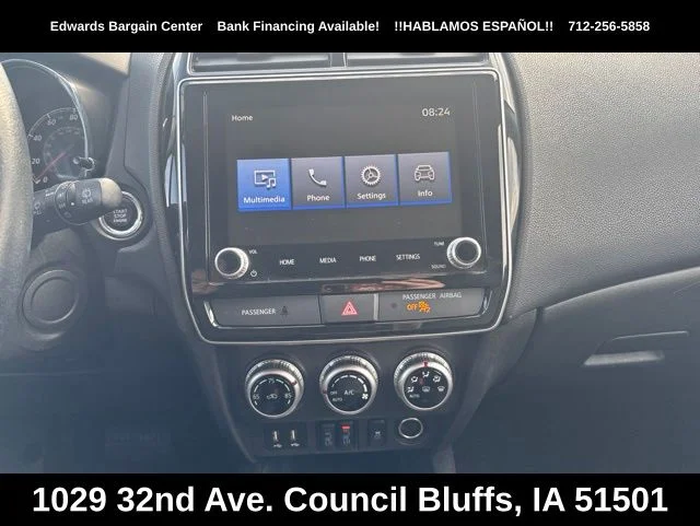 Used 2022 Gray Mitsubishi 2.0 SE image 19
