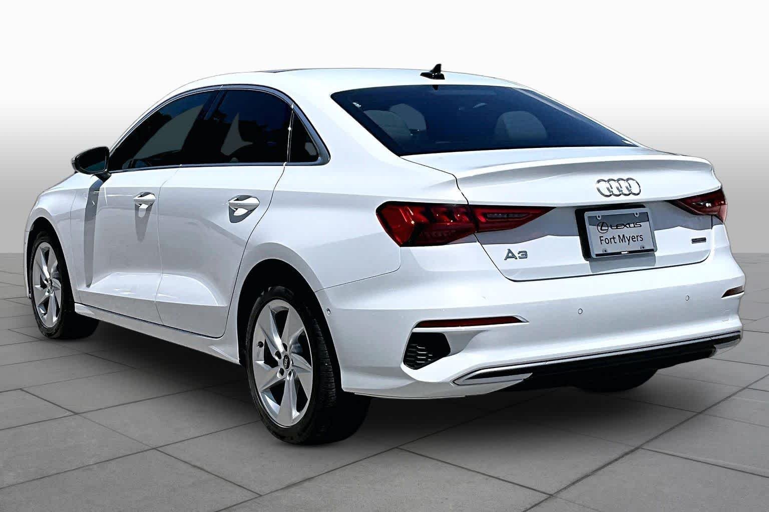 Used 2024  Audi Premium image 12