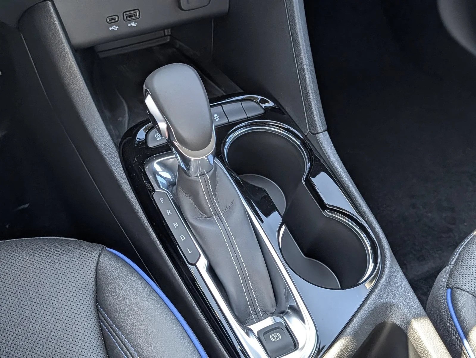 New 2026 Summit White Buick Sport Touring image 12