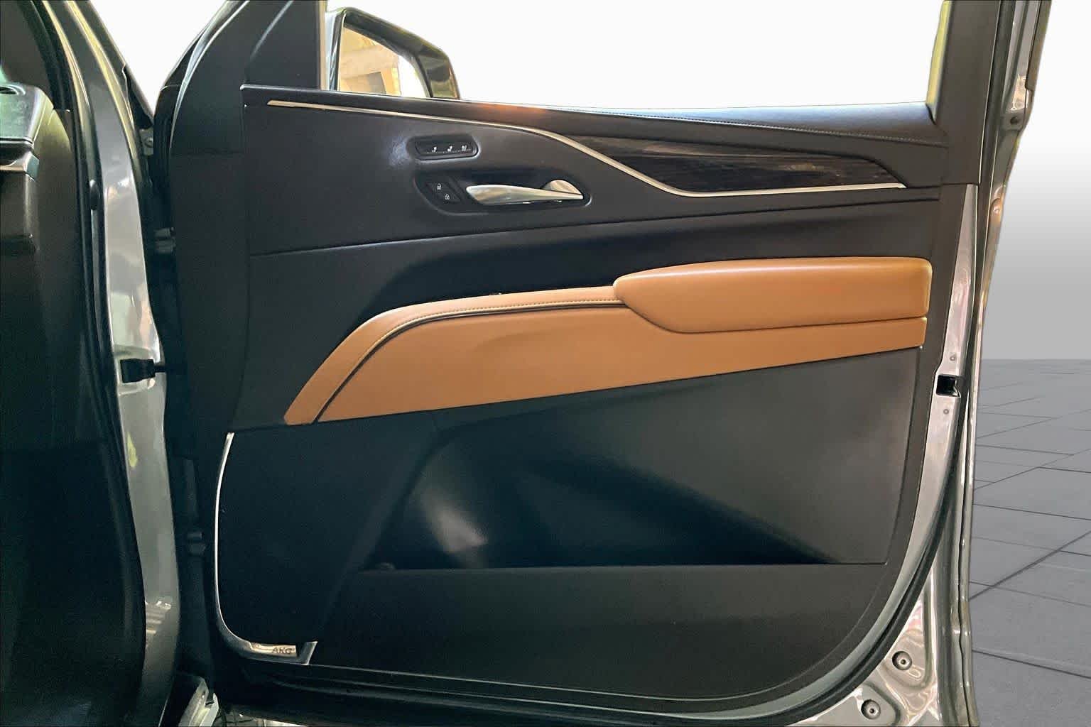 Used 2021 Satin Steel Metallic Cadillac Premium Luxury image 22