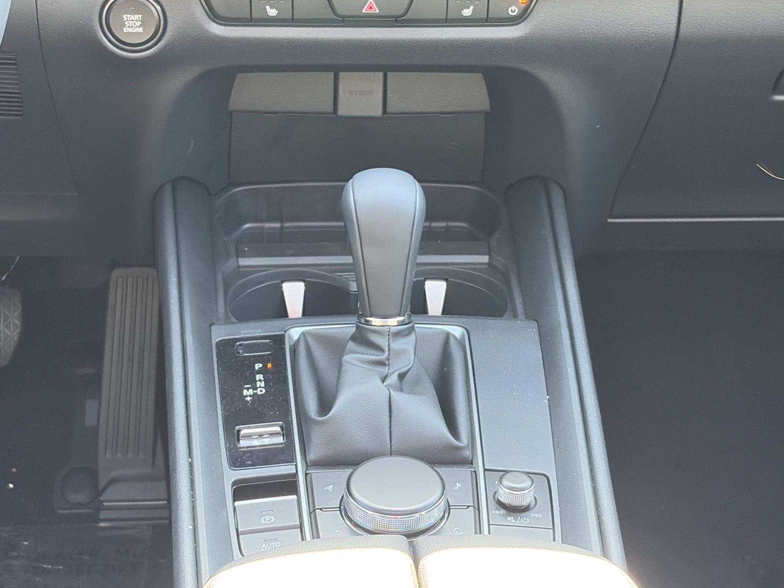 New 2026 Wind Chill Pearl Mazda 2.5 S Preferred AWD image 10