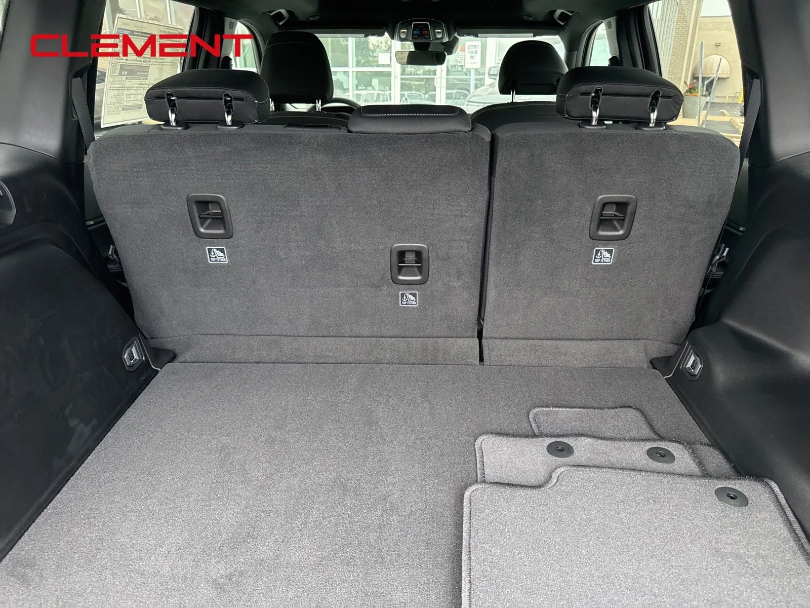 New 2026 Bright White Clear-Coat Exterior Paint Jeep Laredo X image 11
