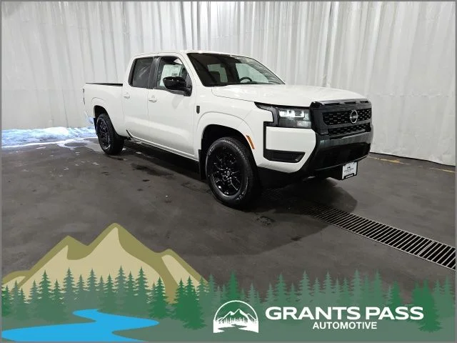 2026 Nissan Frontier SV Crew Cab 4X4 LWB's photo