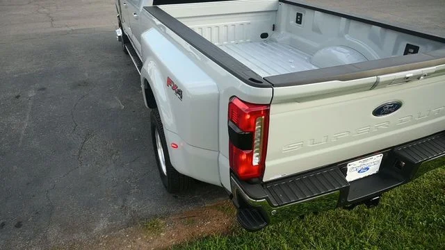 New 2026 White Ford Lariat image 6