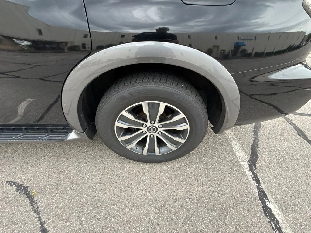 Used 2020 Black Nissan SL image 3
