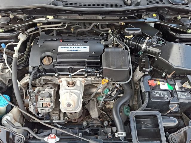 Used 2014 Black Honda EX image 27