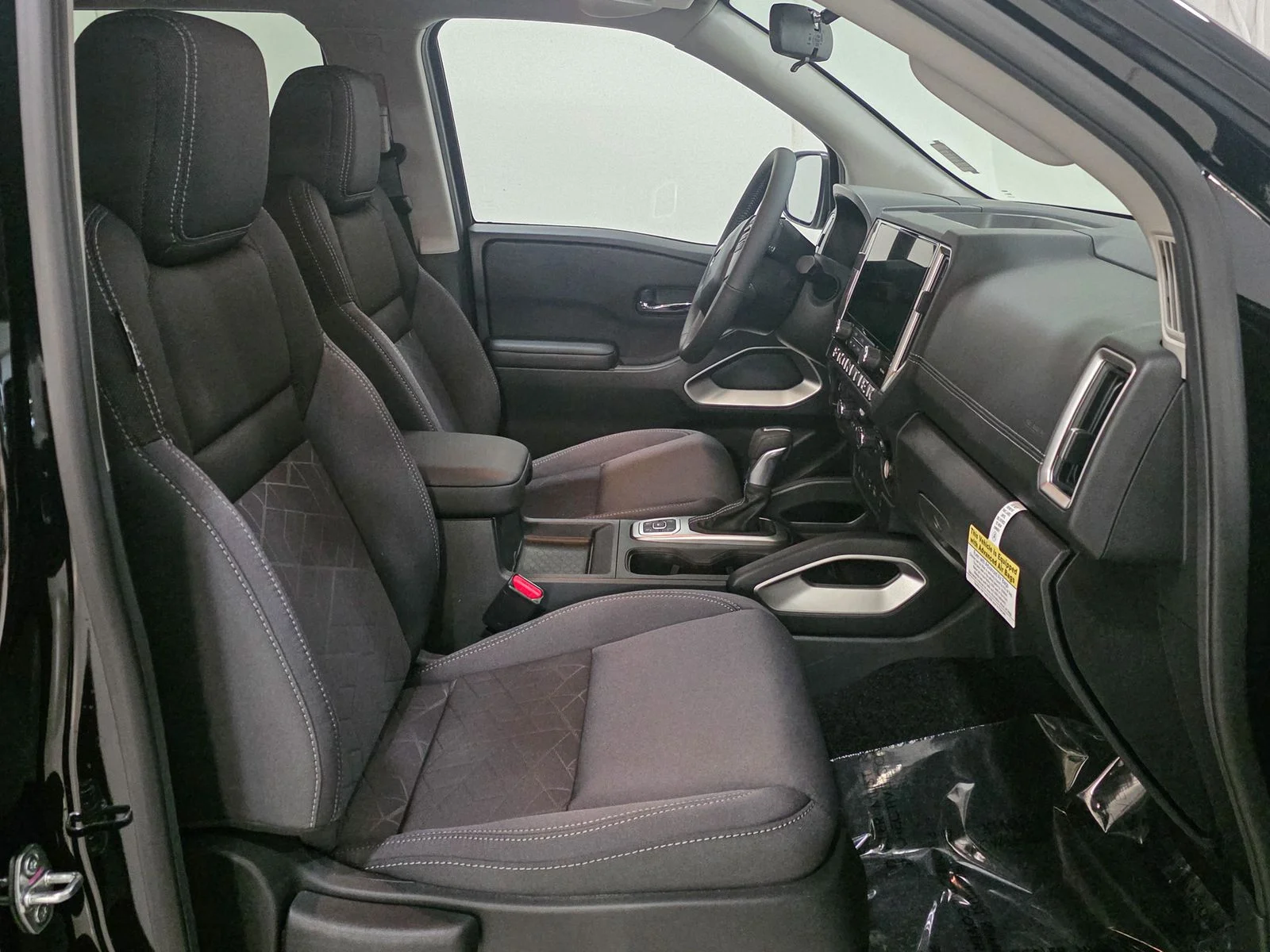 New 2026 Super Black Nissan Crew Cab SV image 21