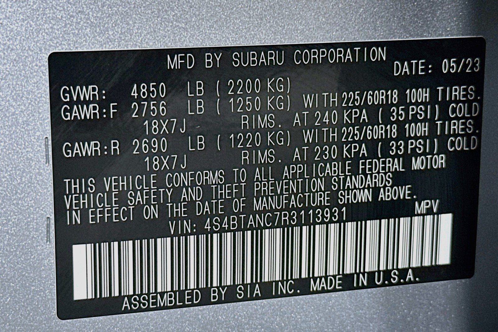 Used 2024 Ice Silver Metallic Subaru Limited image 24