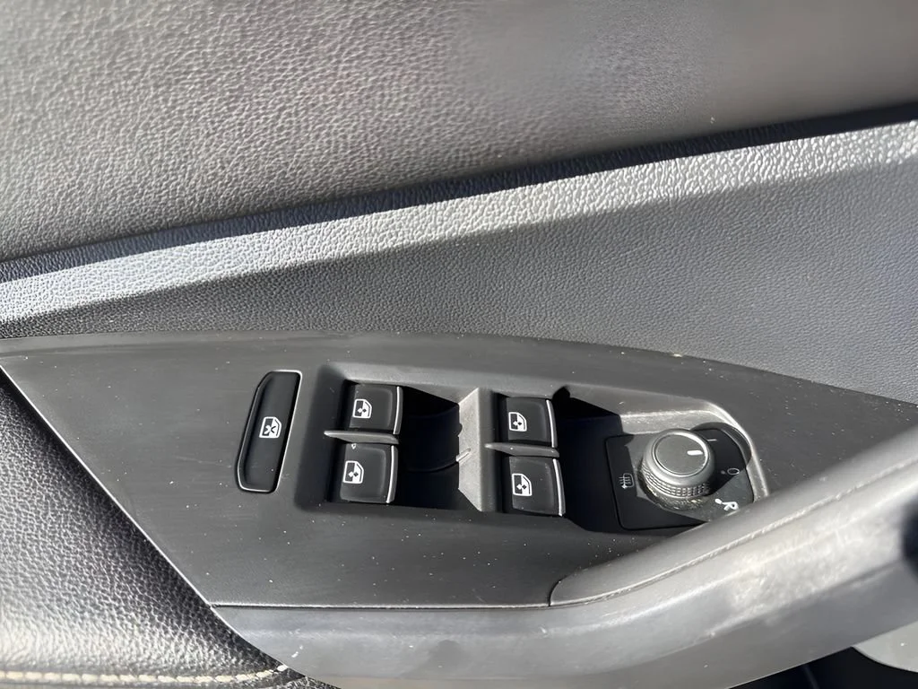 Used 2024 Silver Volkswagen S image 22