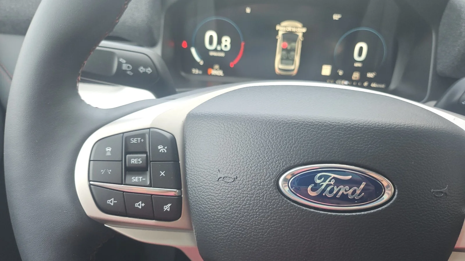New 2027 Star White Metallic Tri-Coat Ford Active 4WD image 16