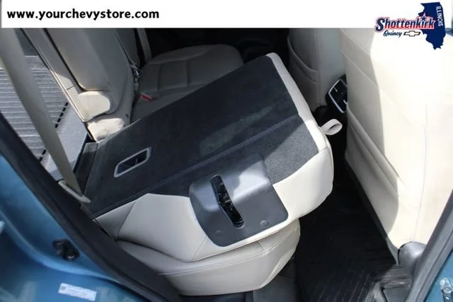 Used 2015 Blue Honda Touring image 16