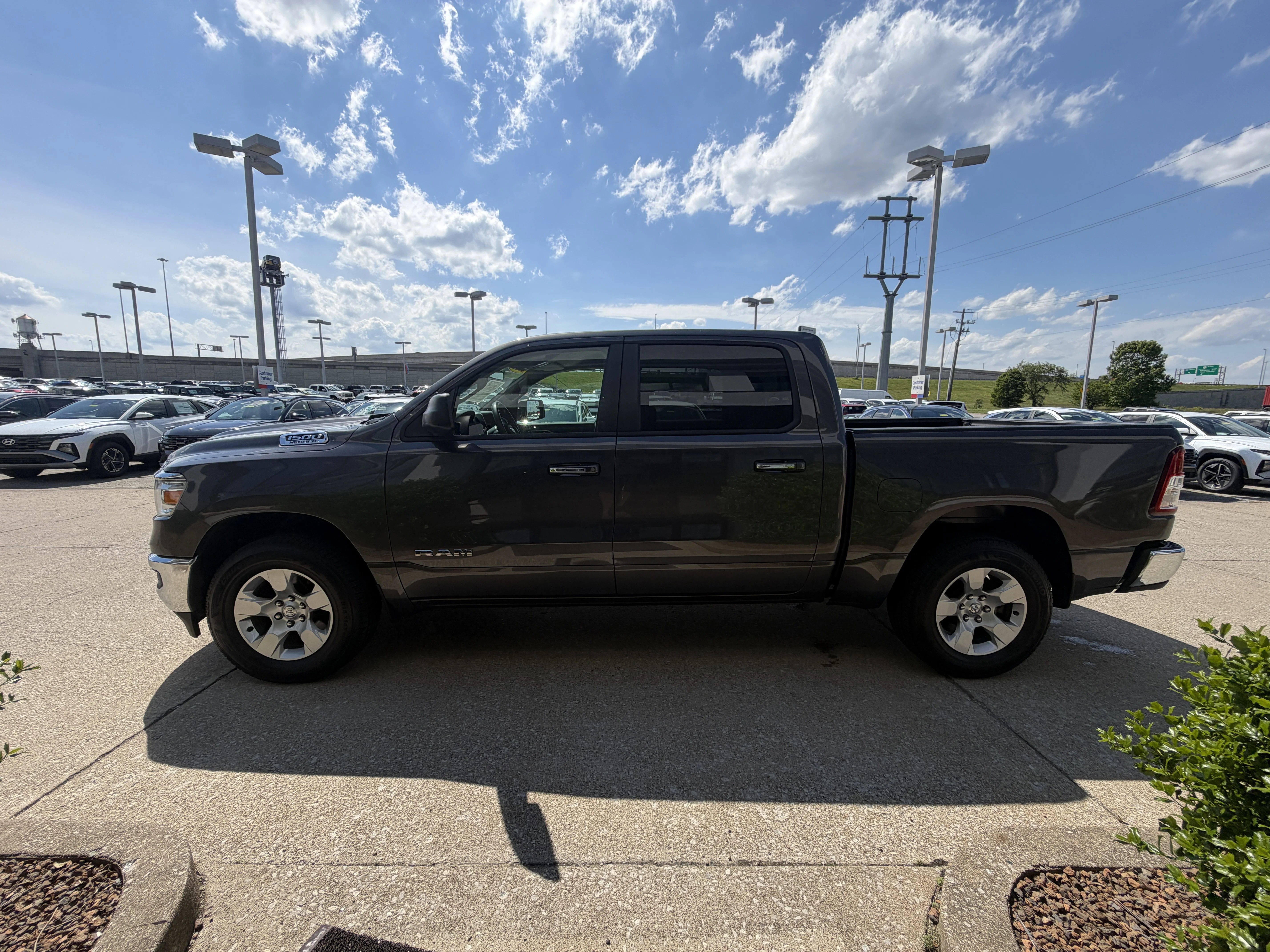 Used 2019 Granite Crystal Metallic Clearcoat Ram Big Horn/Lone Star image 14