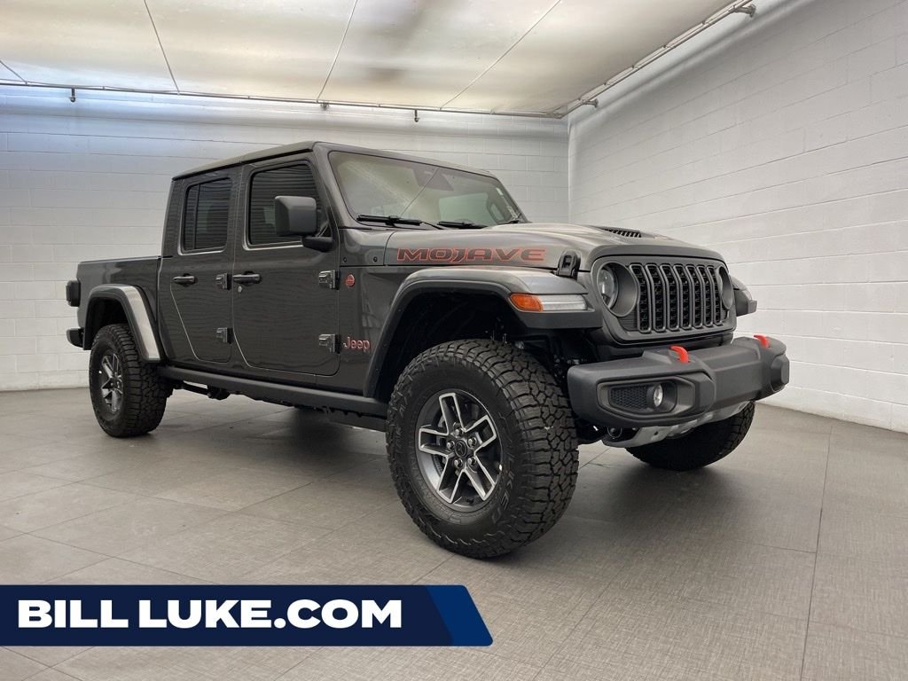 2026 Jeep Gladiator Mojave Auto's photo