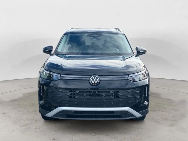 Used 2025 Black Volkswagen 2.0T S image 8