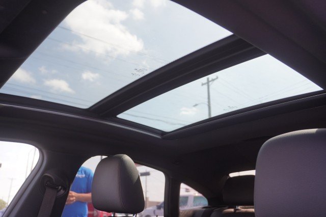 Used 2022 WHITE BMW 228i image 19