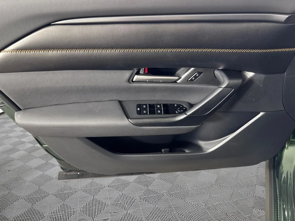 New 2026 Cypress Mazda 2.5 S Premium AWD image 17