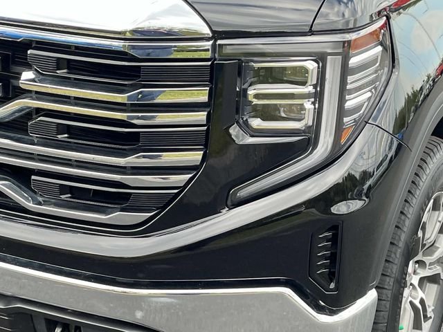 Used 2025 Black GMC SLT image 10