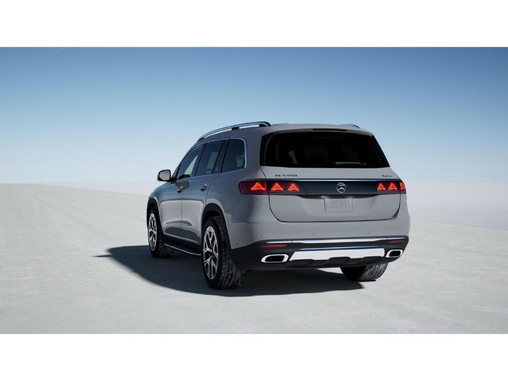 New 2027 MANUFAKTUR Alpine Grey Mercedes-Benz GLS 450 4MATIC® image 27