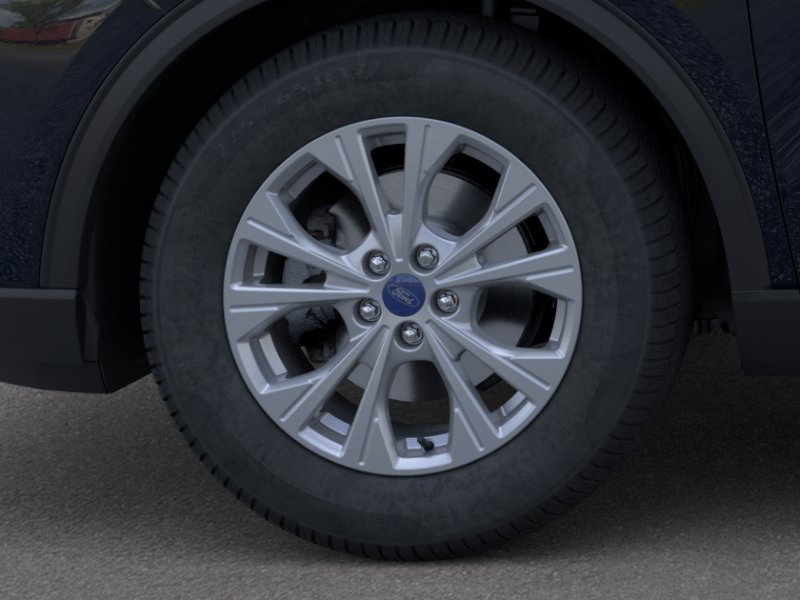 New 2025 Agate Black Metallic Ford Active™ image 19
