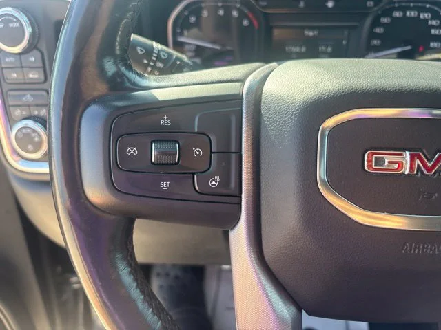 Used 2021 Pacific Blue Metallic GMC SLE image 12