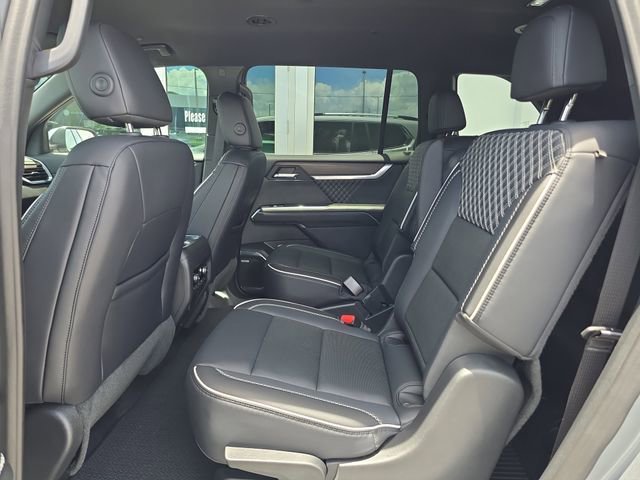 2024 GMC Acadia Denali - Photo 15