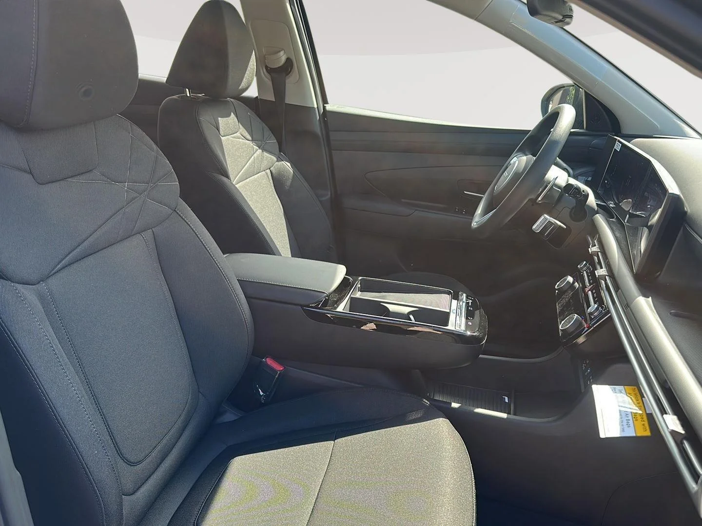 New 2026 GRAY Hyundai Blue SE image 13