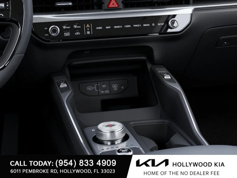 New 2026 Snow White Pearl Kia  image 23