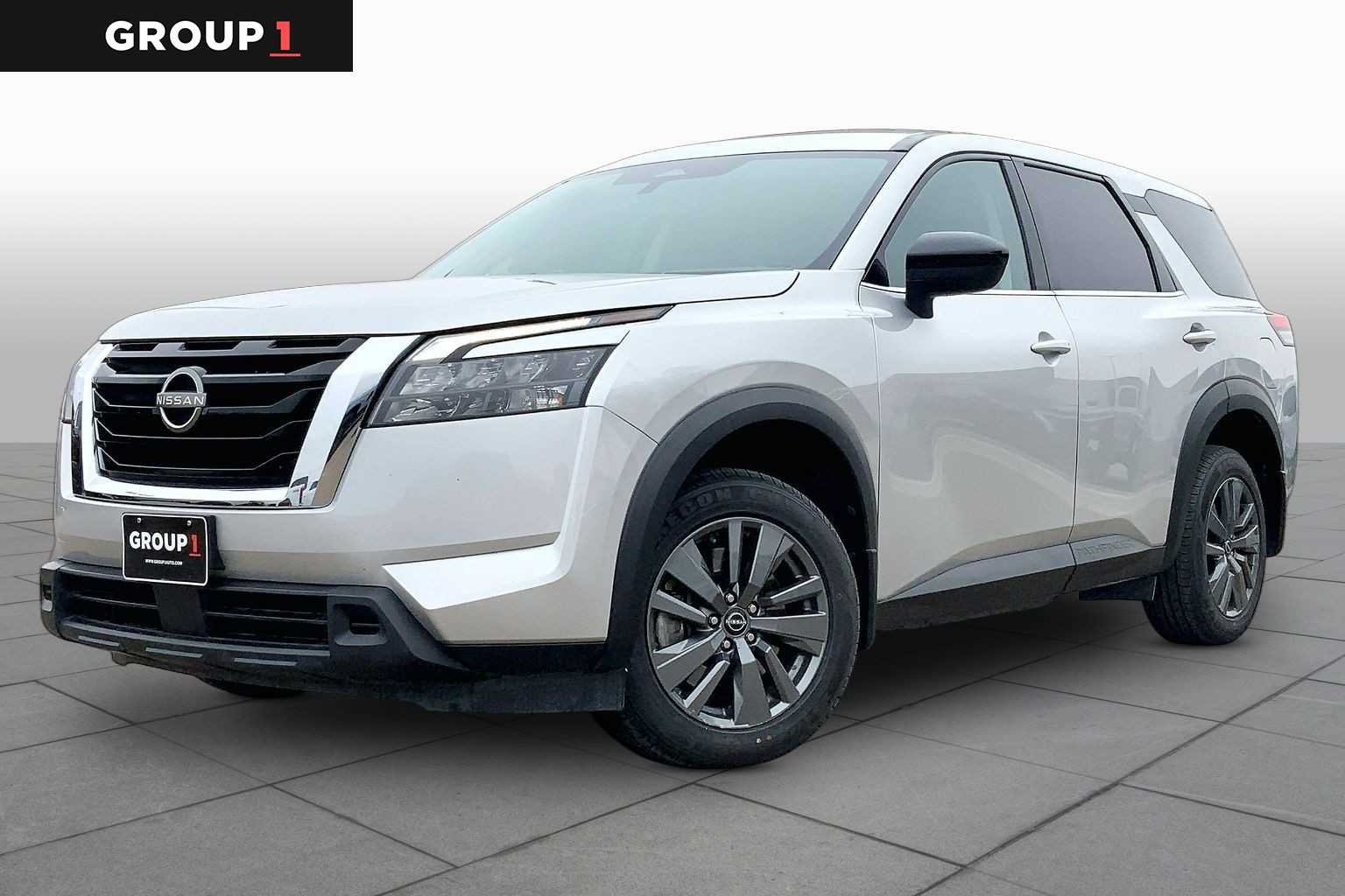2023 Nissan Pathfinder S
