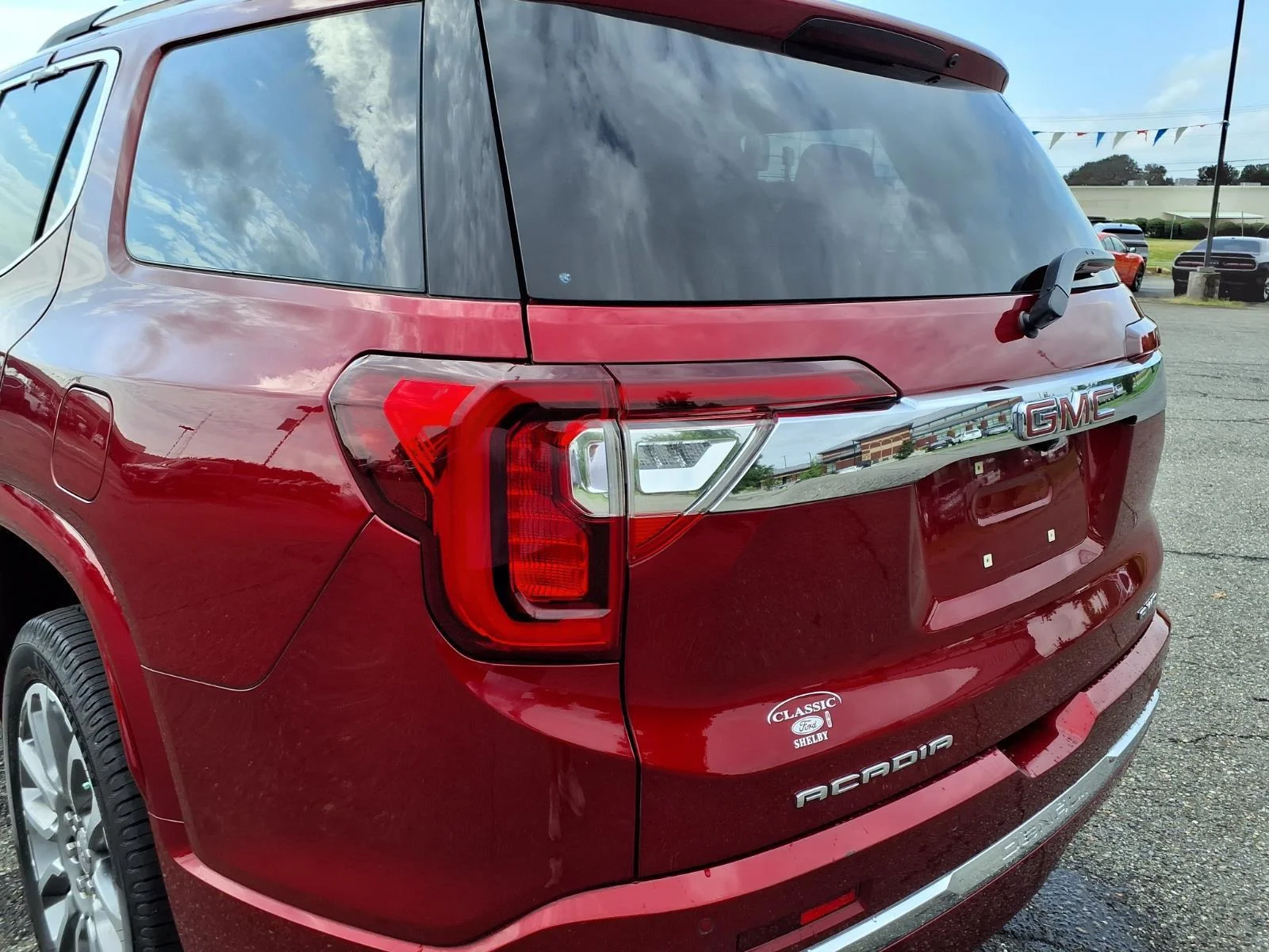 Used 2023 Volcanic Red Tintcoat GMC Denali image 17