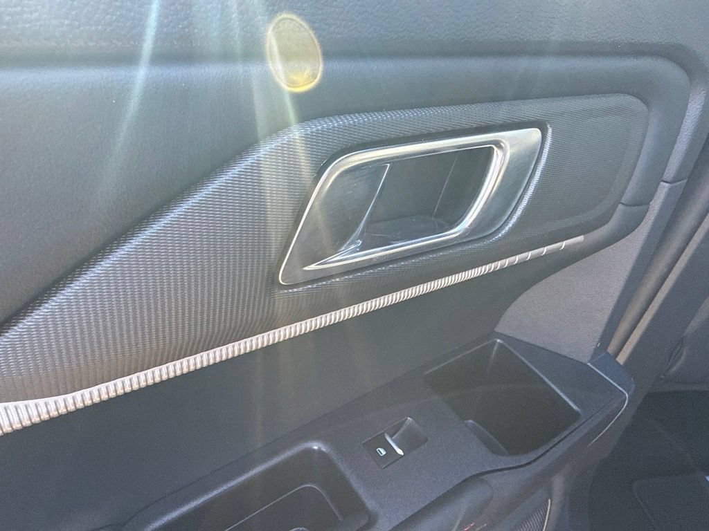 Used 2025 Black Metallic Ford ST-Line image 24