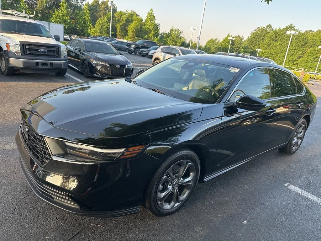2024 Honda Accord EX - Photo 7