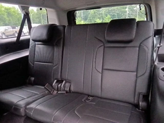 Used 2020 White Chevrolet Premier image 32
