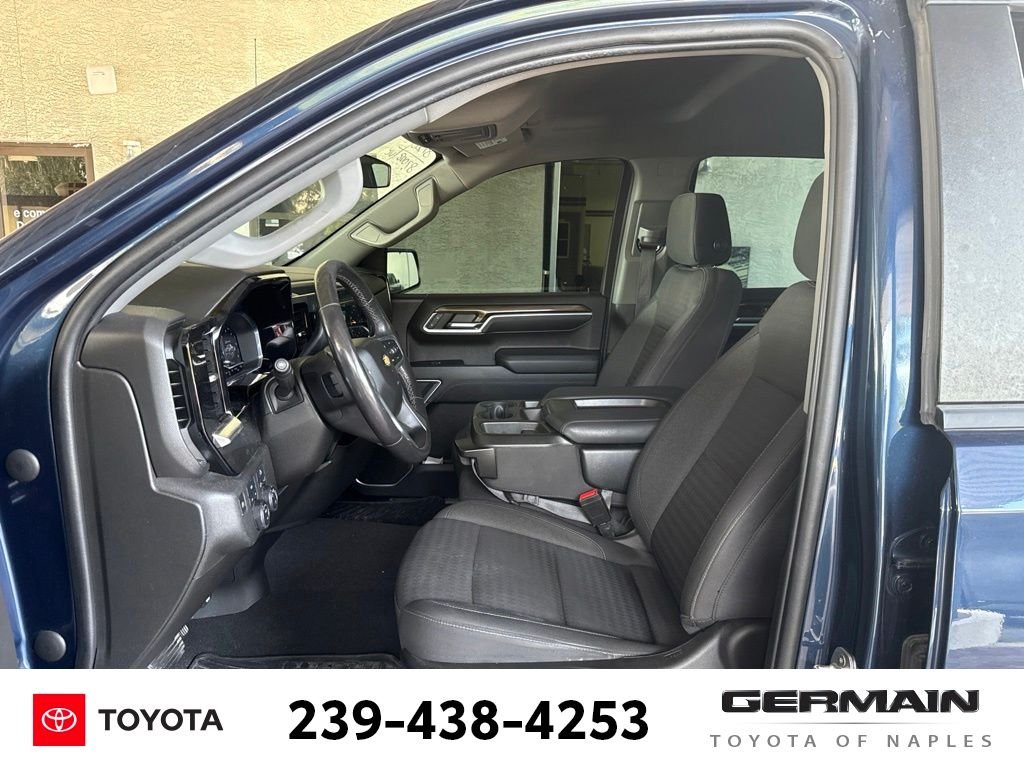 Used 2022 Blue Chevrolet LT image 16