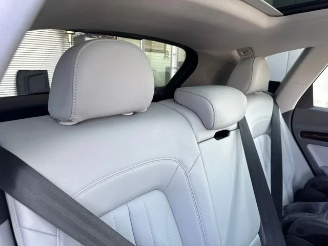 Used 2019  Audi 2.0T Premium Plus image 10