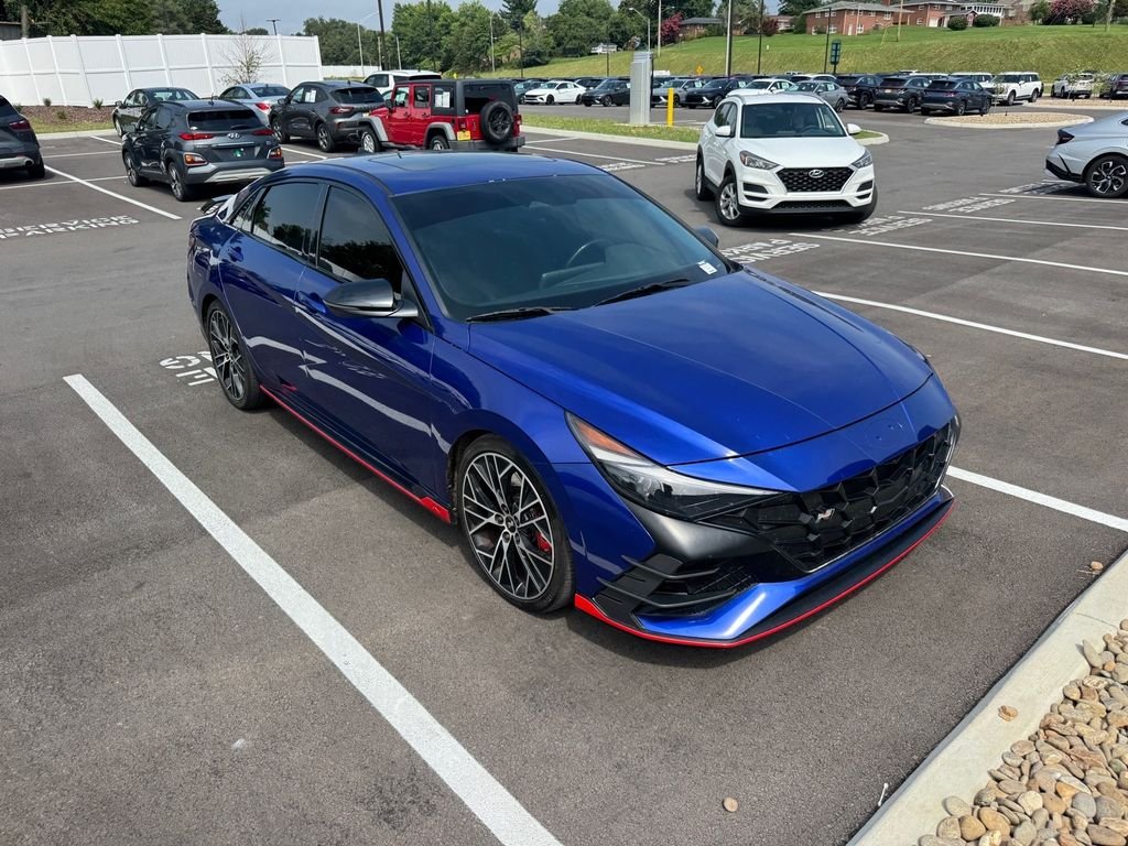 Used 2022 Blue Hyundai Base image 8