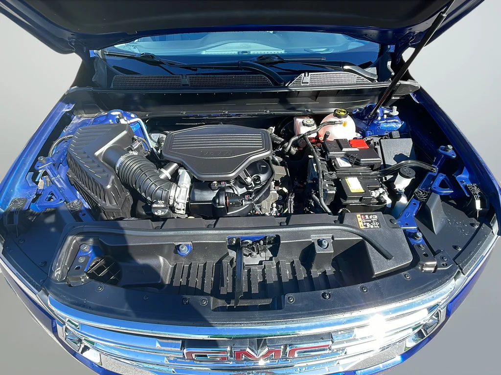 Used 2023 Blue GMC SLT image 36