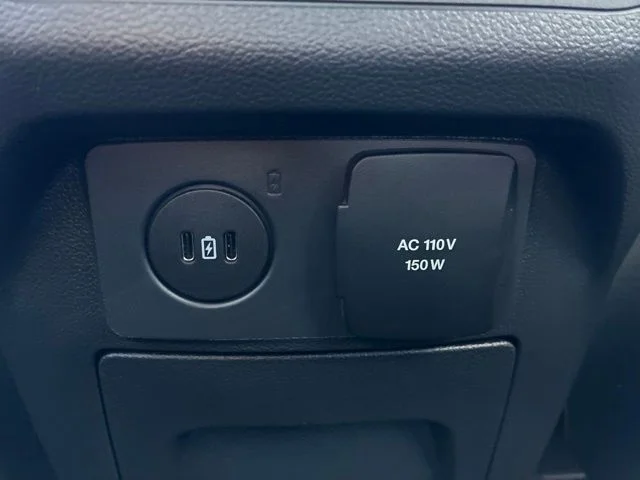 New 2026 Agate Black Metallic Ford ST-Line image 26