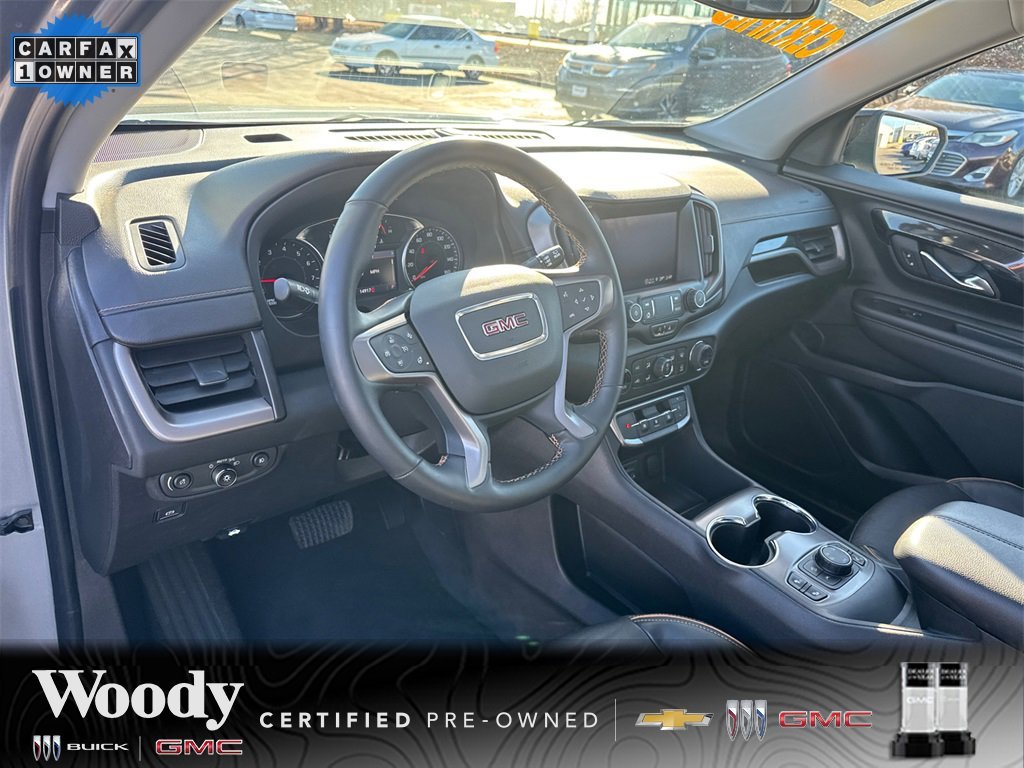 2023 GMC TERRAIN - Image 16