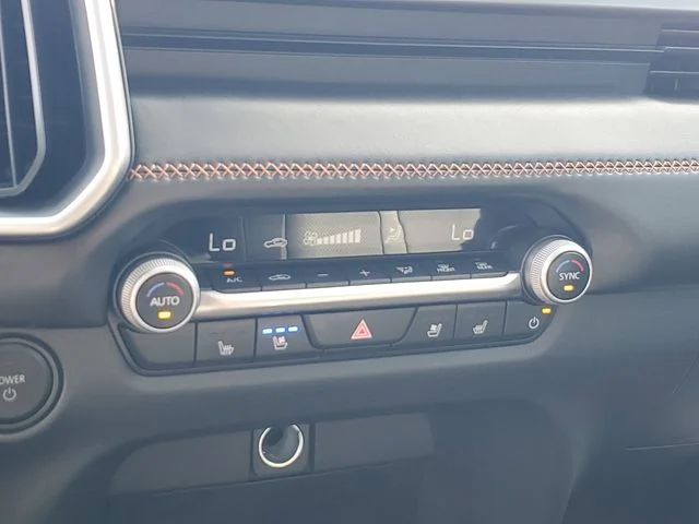 2026 Mazda CX-50 Premium - Photo 9