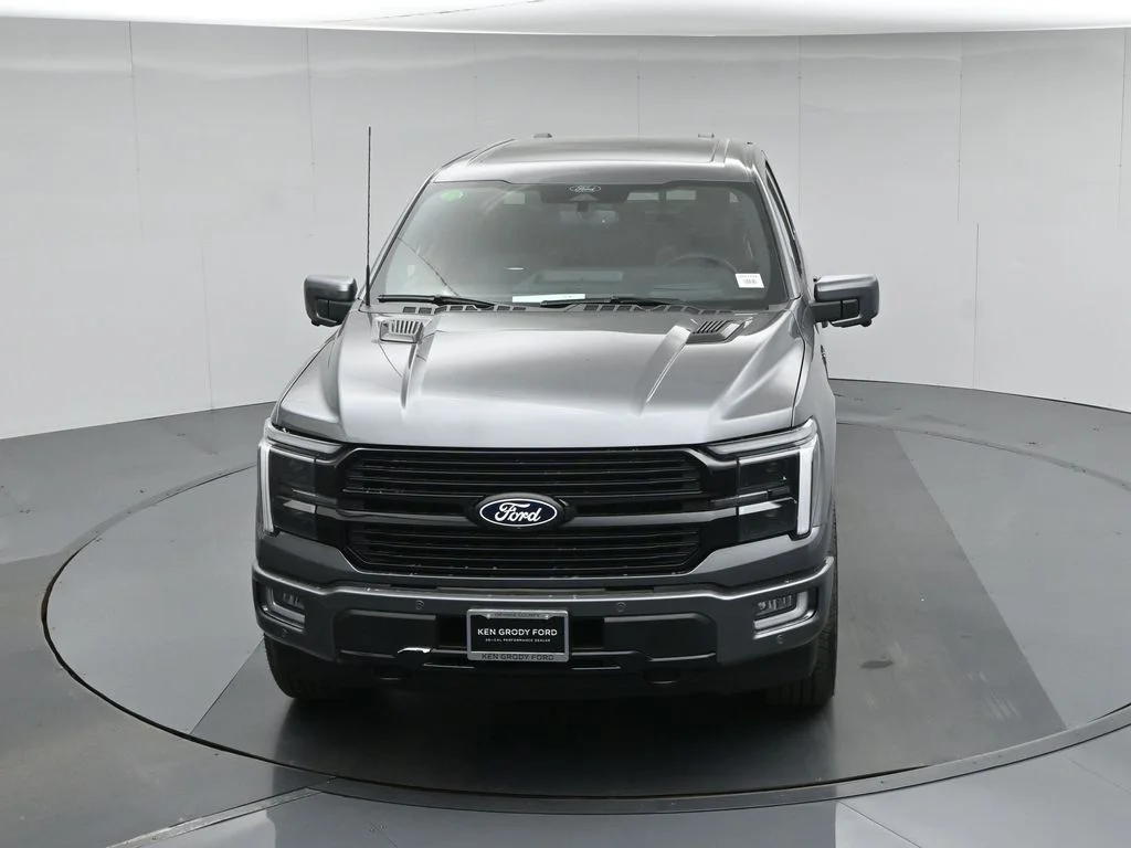 New 2026 Carbonized Gray Metallic Ford Platinum image 37