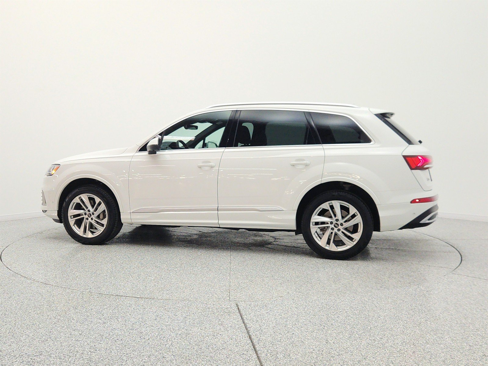 Used 2023 Carrara White Audi Premium 45 TFSI quattro image 8