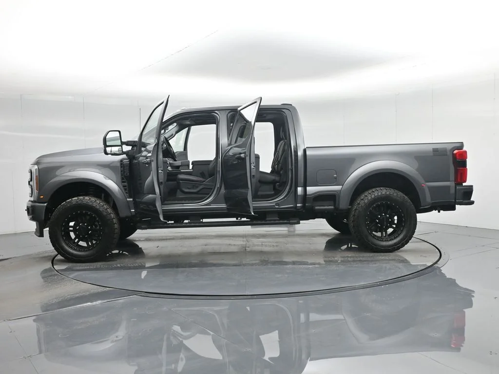 New 2026 Carbonized Gray Metallic Ford Lariat image 42