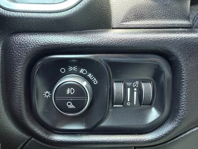 Used 2024 White Ram Laramie image 17