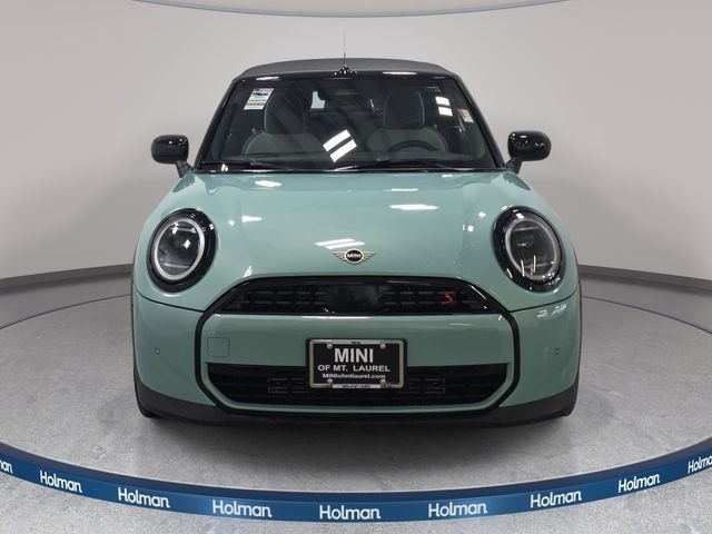 Used 2026 Green MINI Signature image 3
