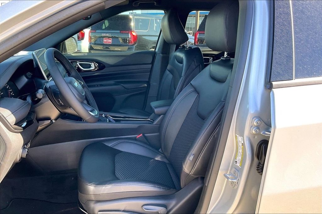 New 2026 Jeep Compass Latitude 4D Sport Utility