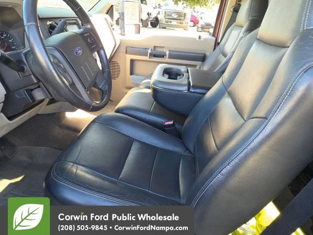 Used 2009 Red Ford Lariat image 18