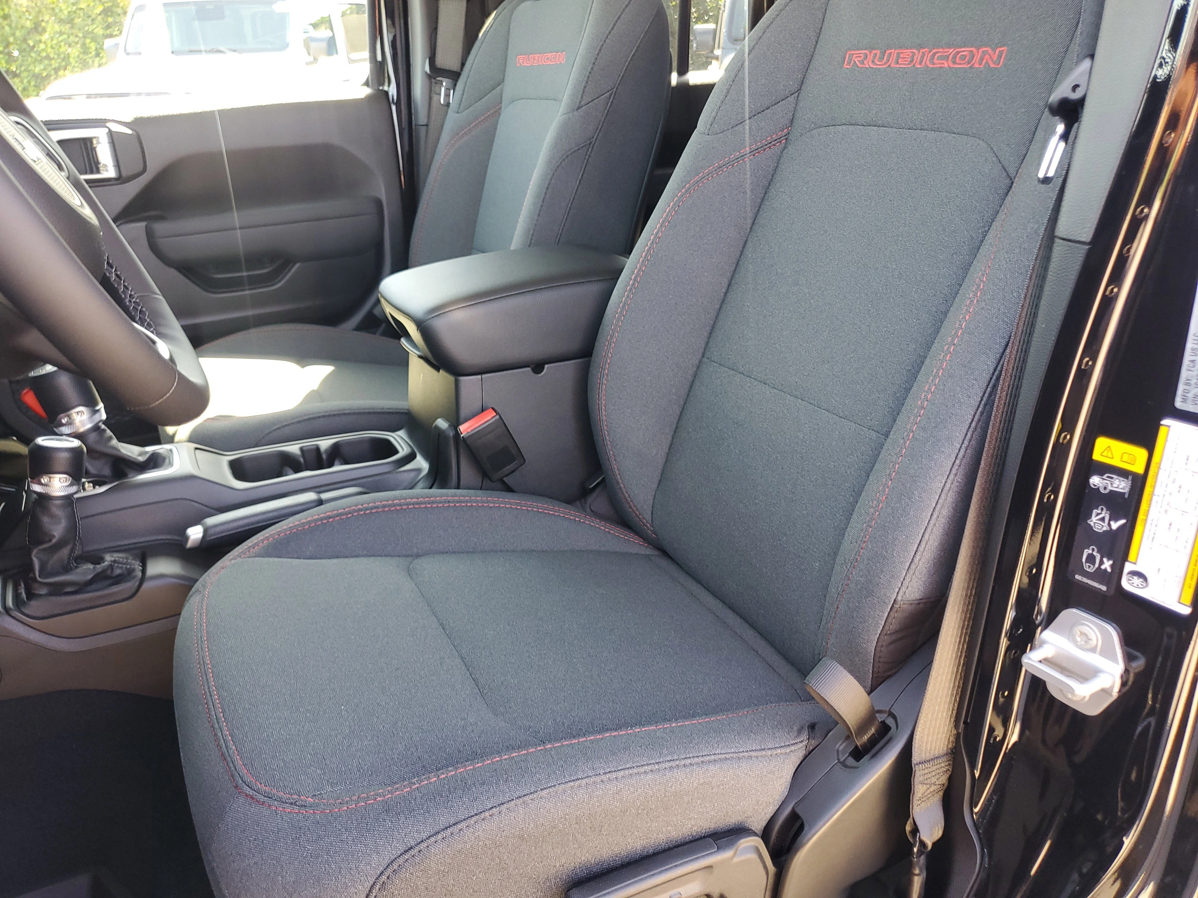 New 2026 Black Clearcoat Jeep Rubicon image 13